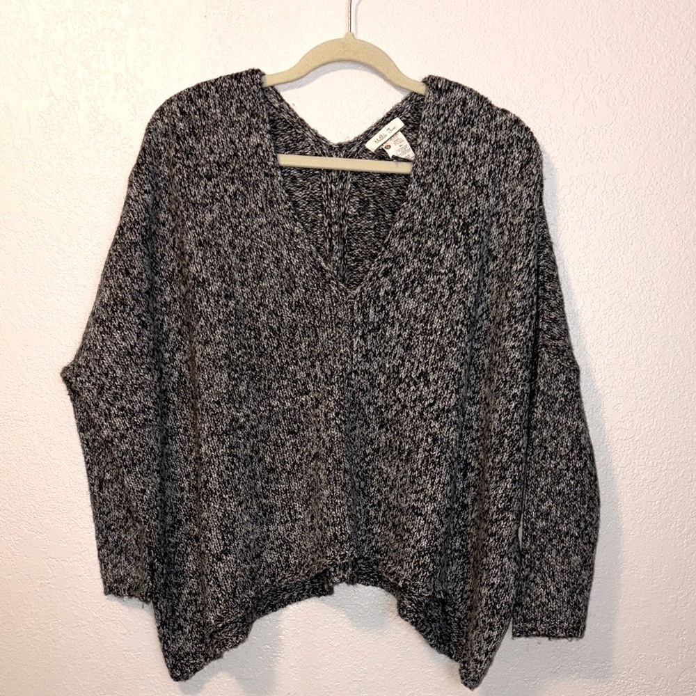 Matilda Jane heathered gray knit boxy sweater